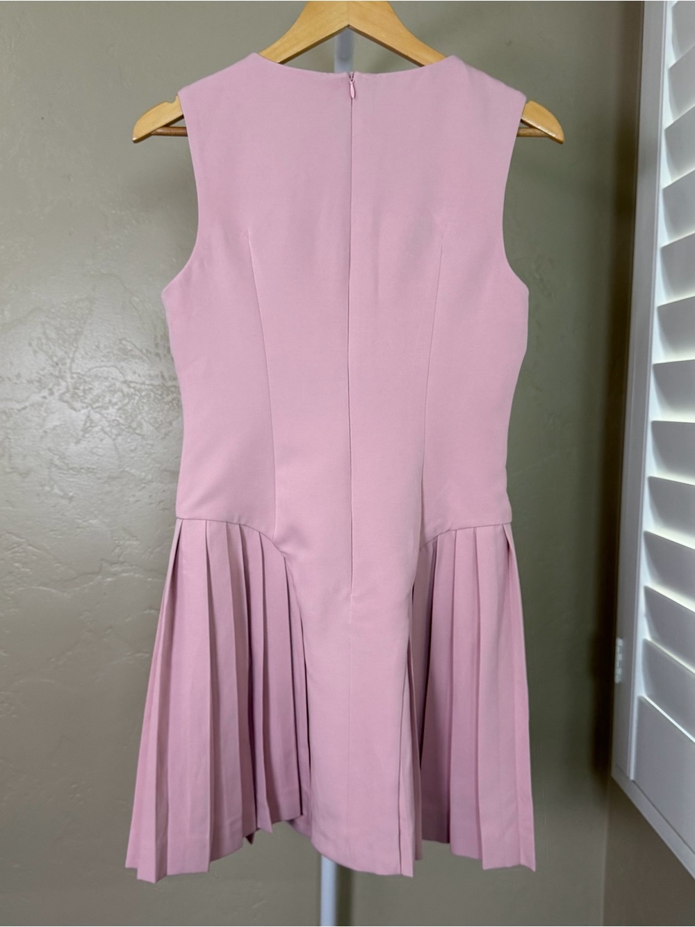 Commense Pink Sleeveless Pleated Mini Dress Small NWT - Picture 6 of 9